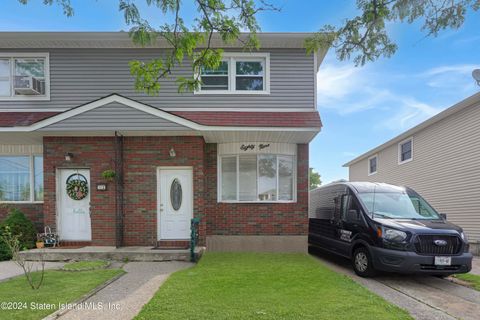 Photo of 89 Littlefield Avenue, Staten Island, NY 10312 (MLS # 2403869)