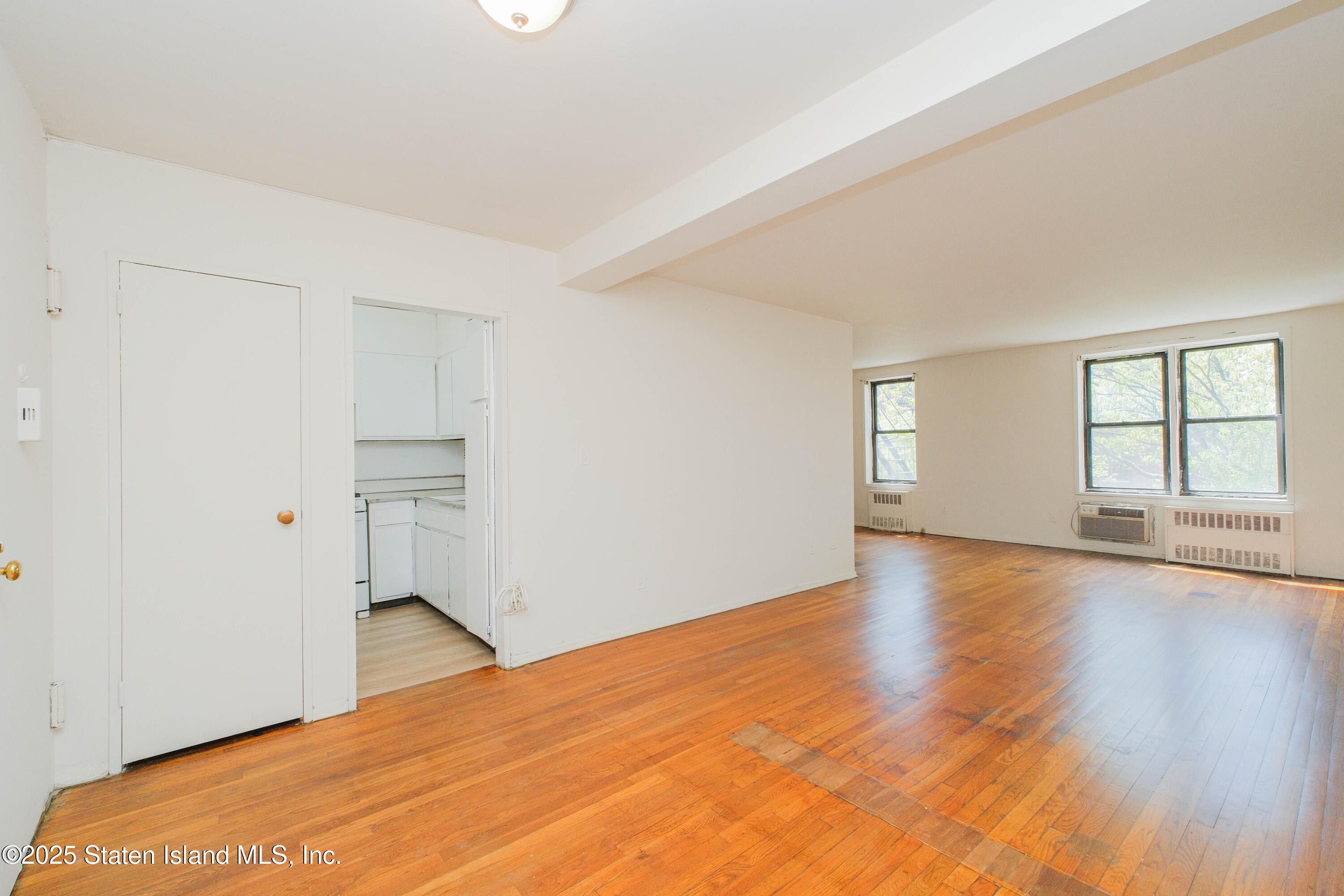 100 Colfax Avenue #APPT 6P, Staten Island, New York image 1