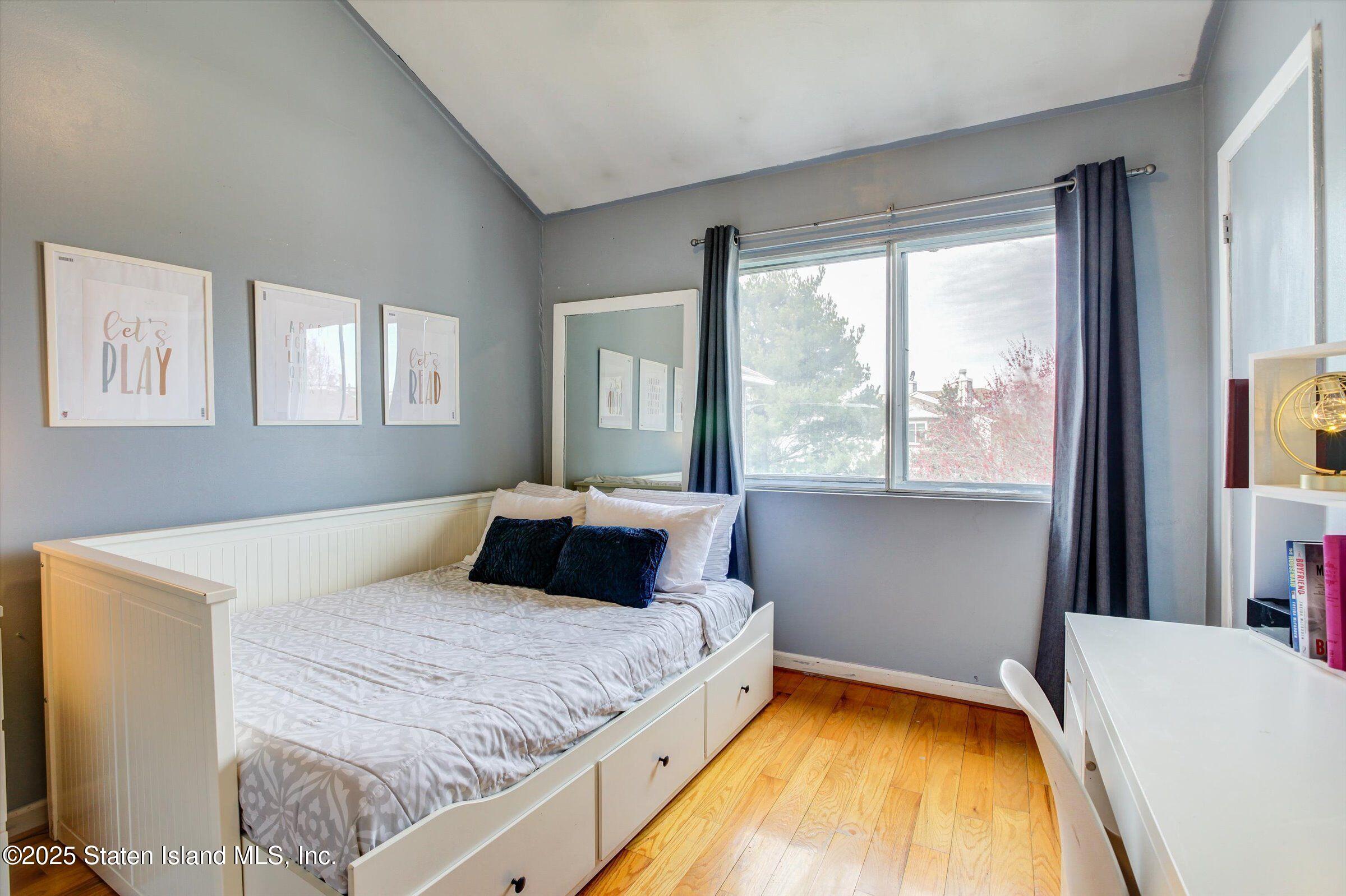 49 Wolkoff Lane, Staten Island, New York image 29