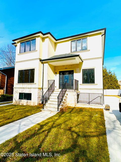 Photo of 93 Mcbaine Avenue #1, Staten Island, NY 10309 (MLS # 2500623)