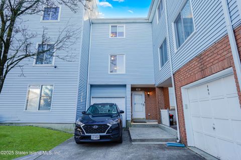 694 Ilyssa Way, Staten Island, NY 10312 - MLS#: 2501275