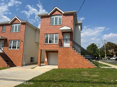 Photo of 155 Steuben St St, Staten Island, NY 10304 (MLS # 2404942)
