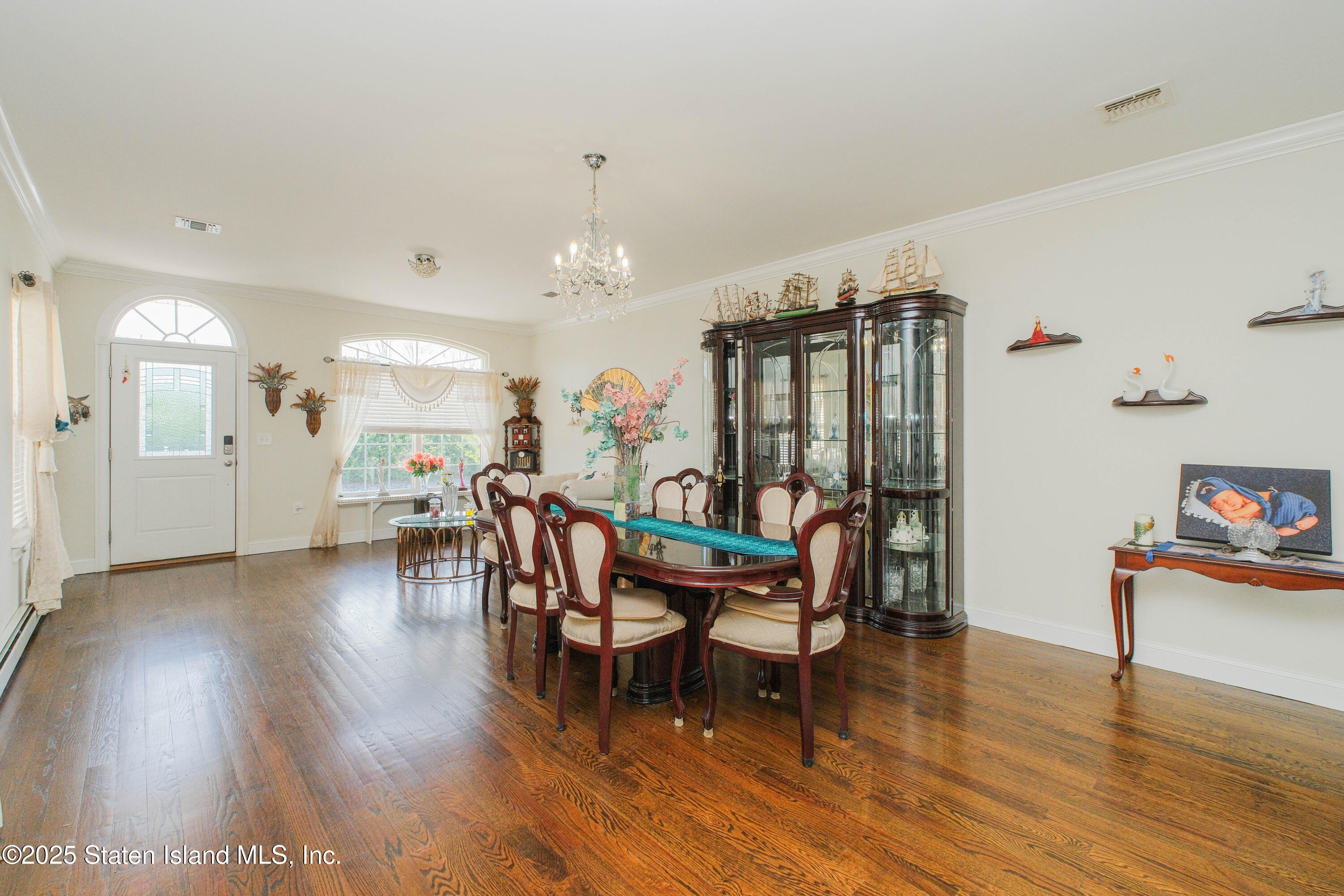 16 Berkshire Lane, Staten Island, New York image 5