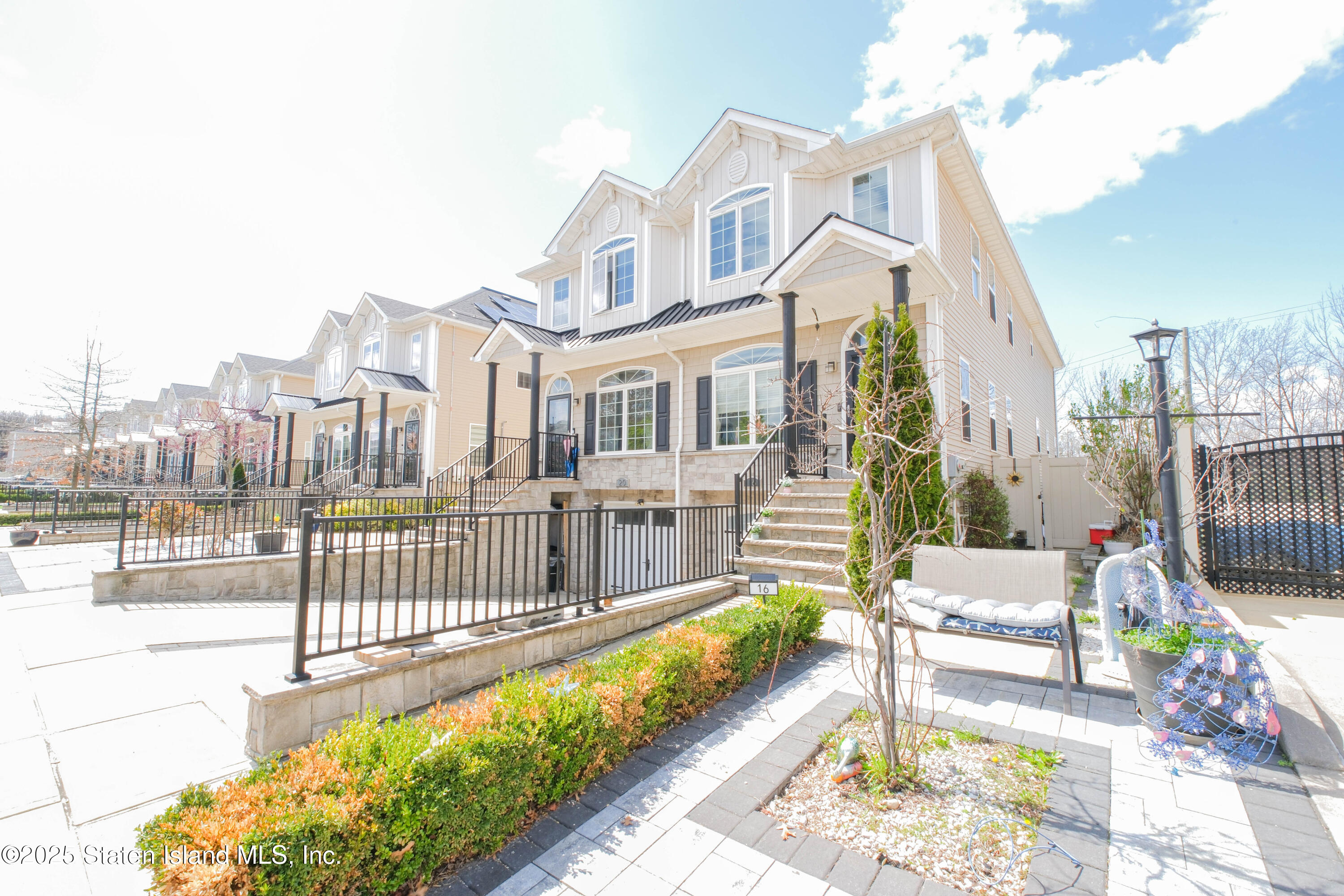 16 Berkshire Lane, Staten Island, New York image 4