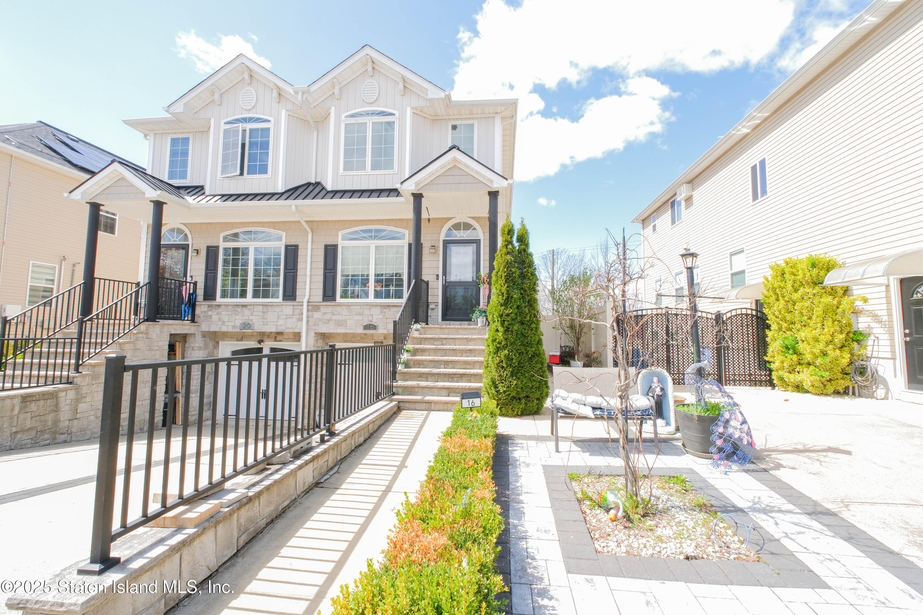 16 Berkshire Lane, Staten Island, New York image 3