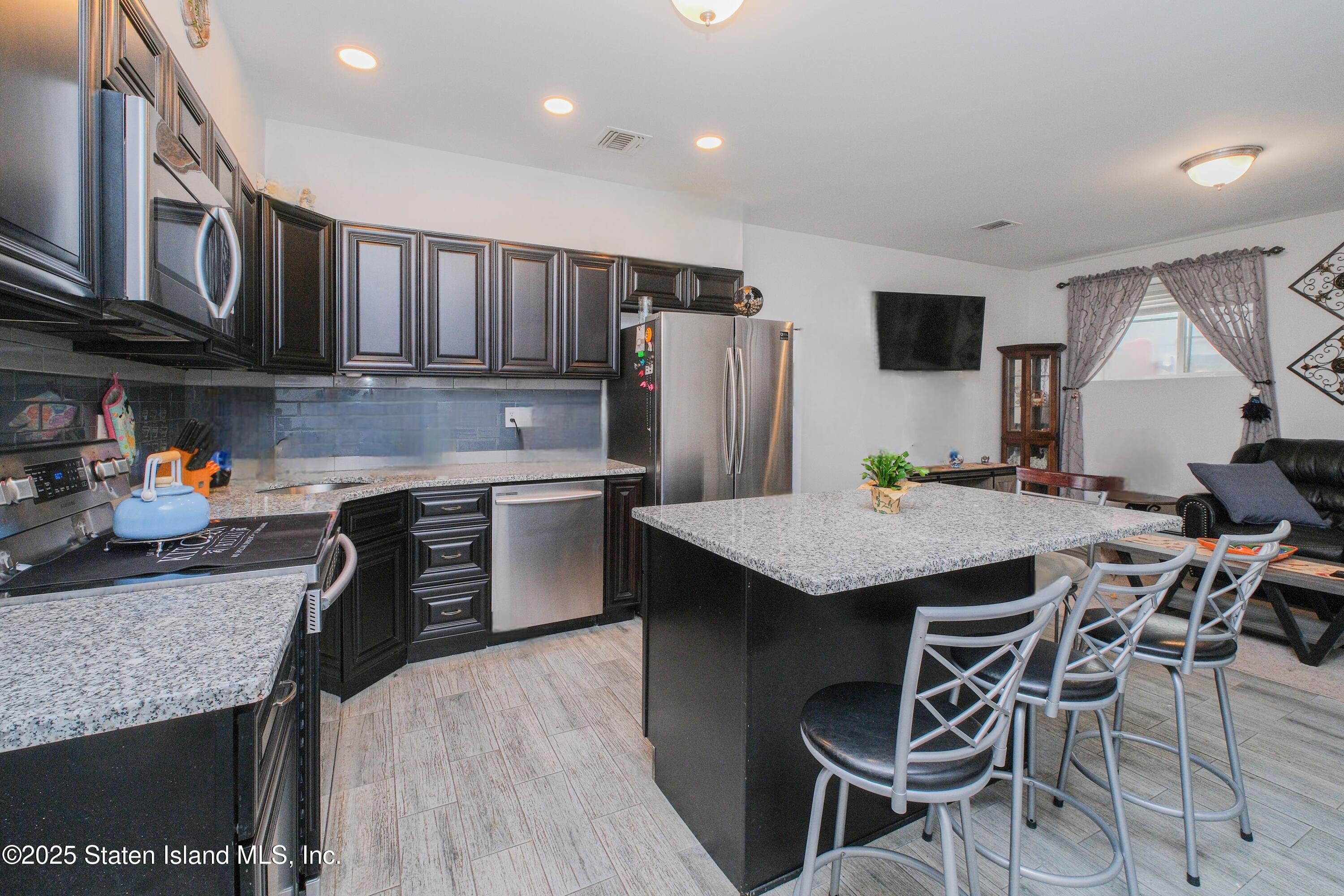16 Berkshire Lane, Staten Island, New York image 21