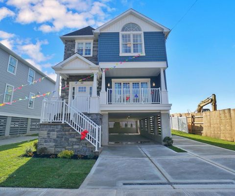 Photo of 34 Purdy Place, Staten Island, NY 10309 (MLS # 1129508)