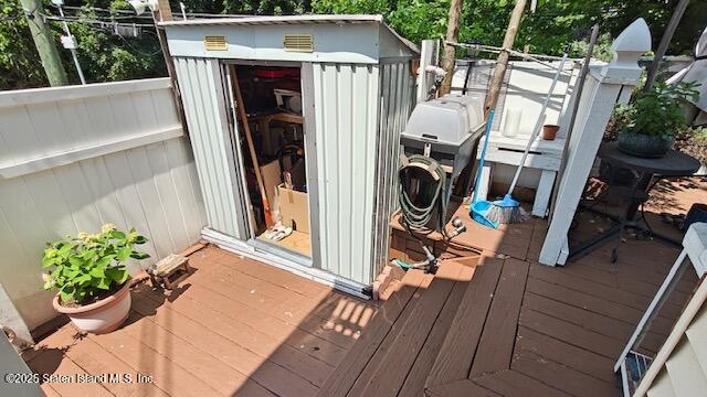 420 Arthur Kill Road, Staten Island, New York image 5