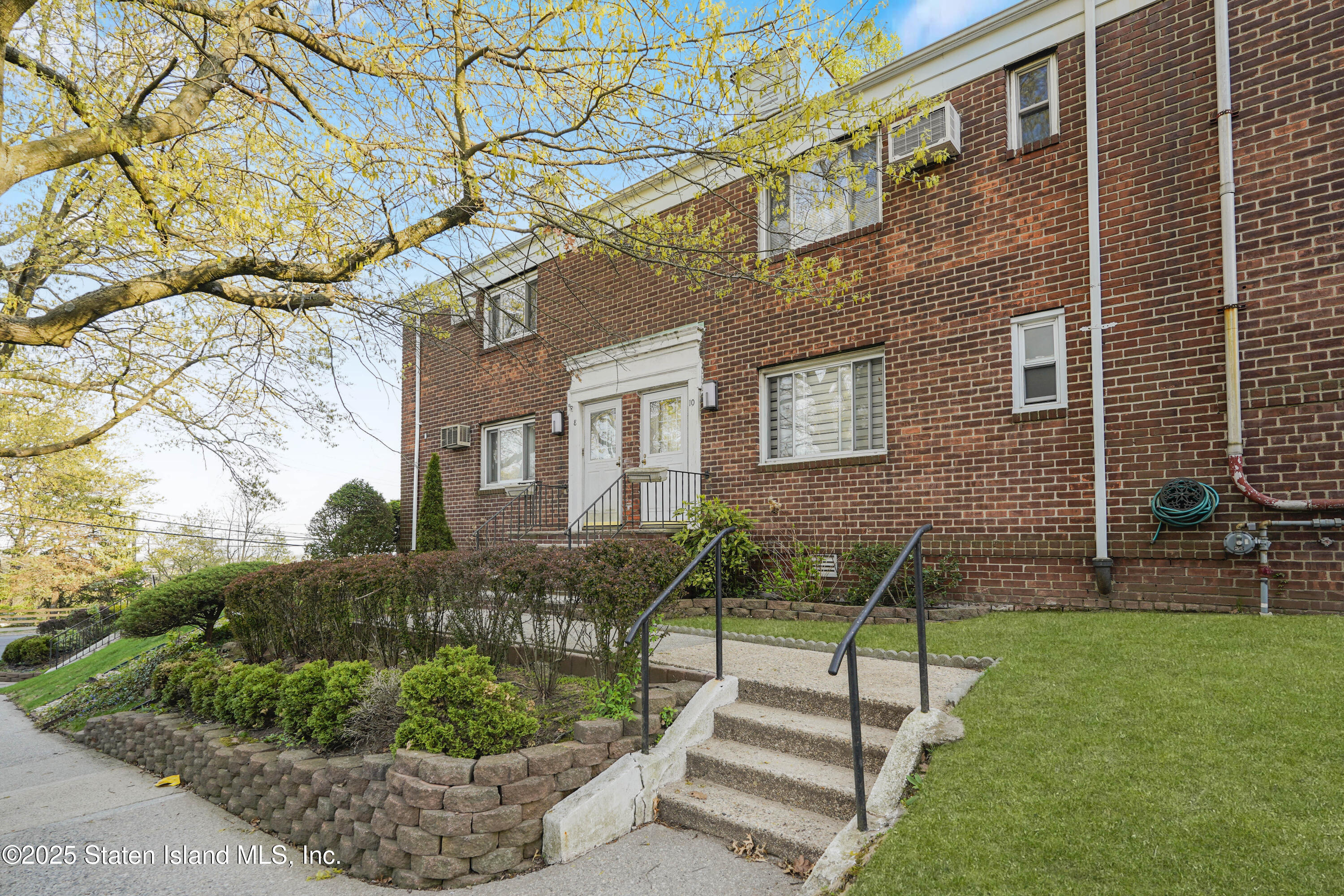 10 Seth Court #B, Staten Island, New York image 3