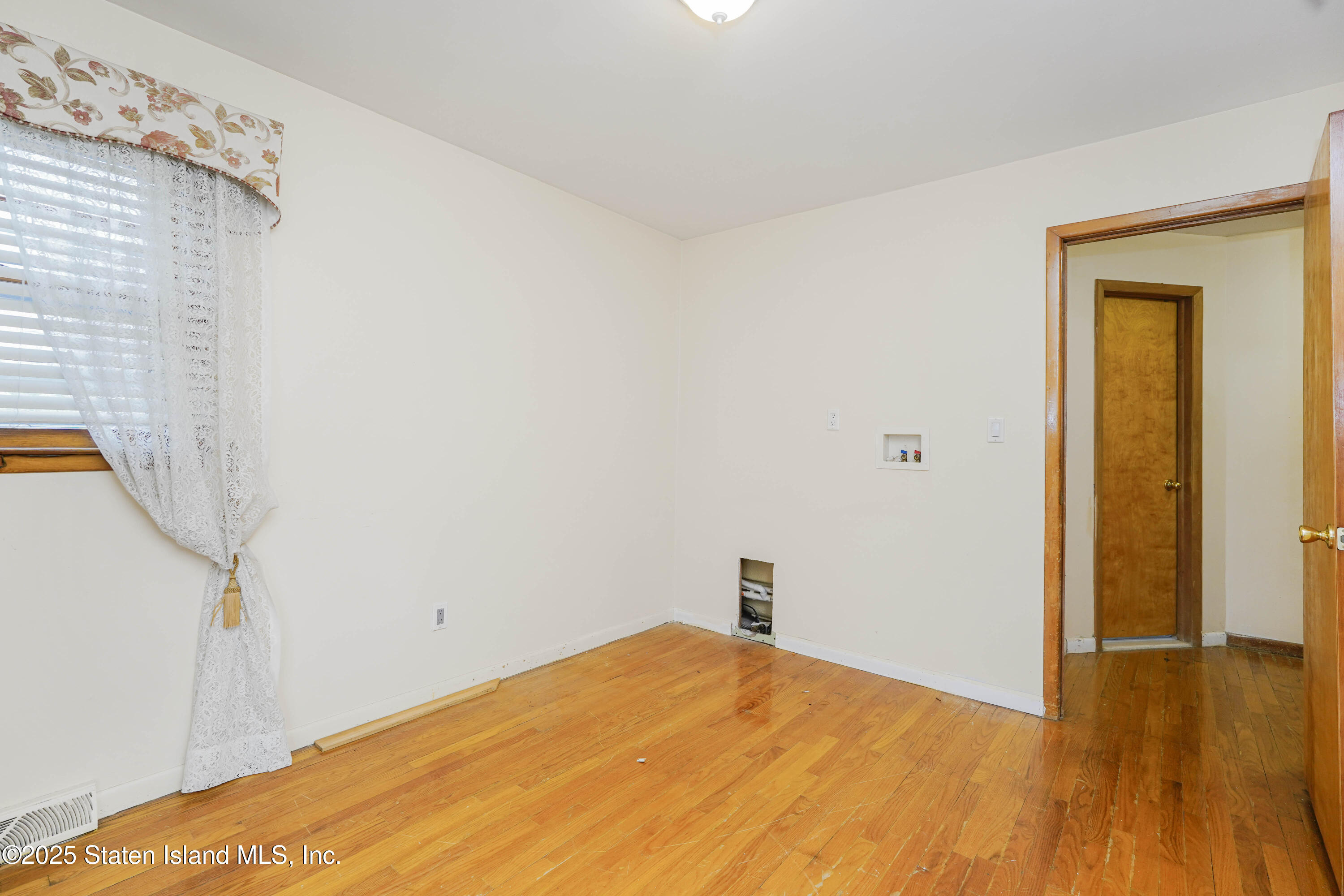 51 Fieldway Avenue, Staten Island, New York image 24