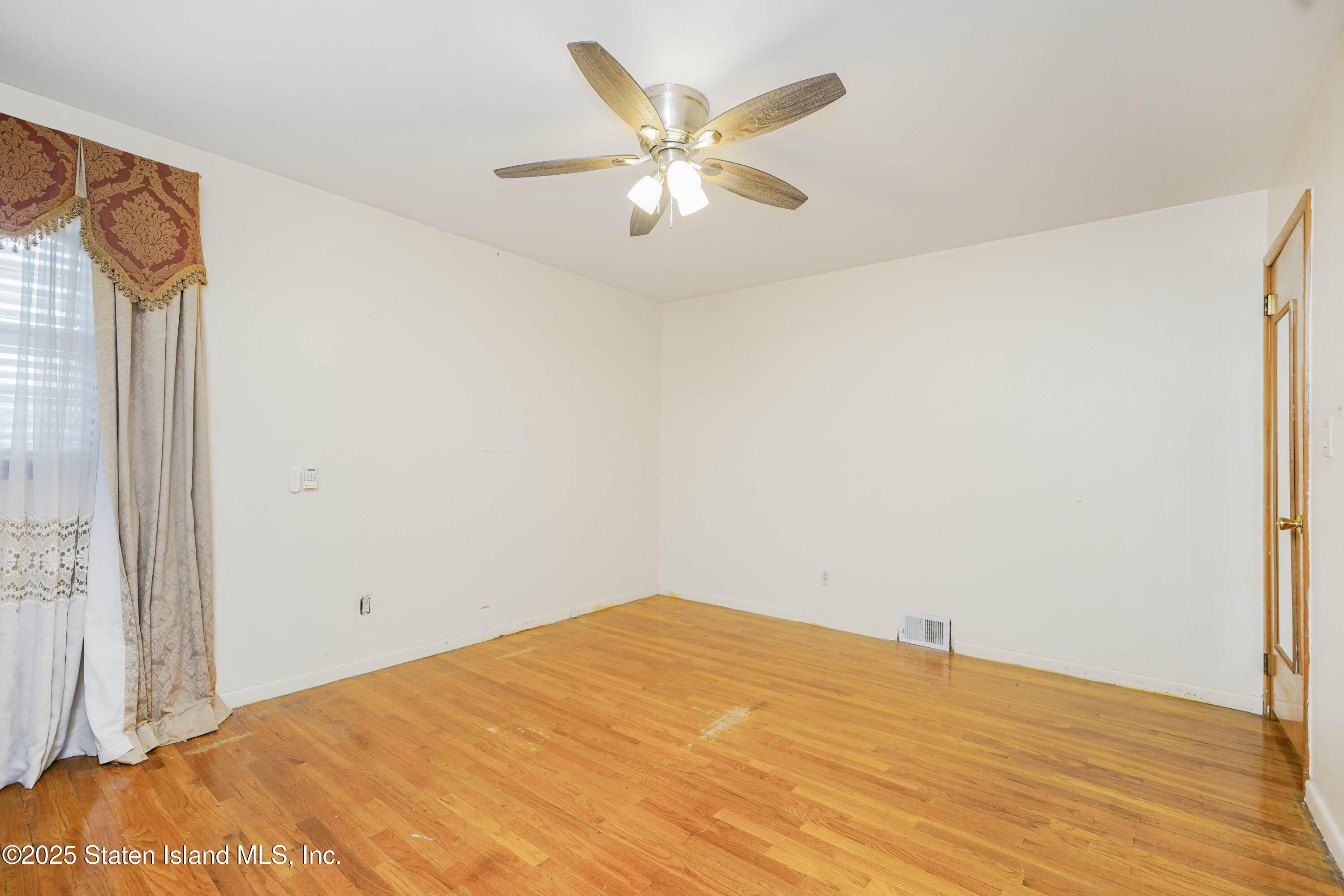 51 Fieldway Avenue, Staten Island, New York image 20