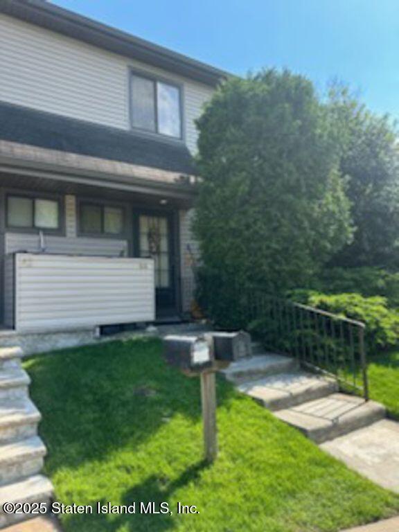 44 Charleston Avenue, Staten Island, New York image 2