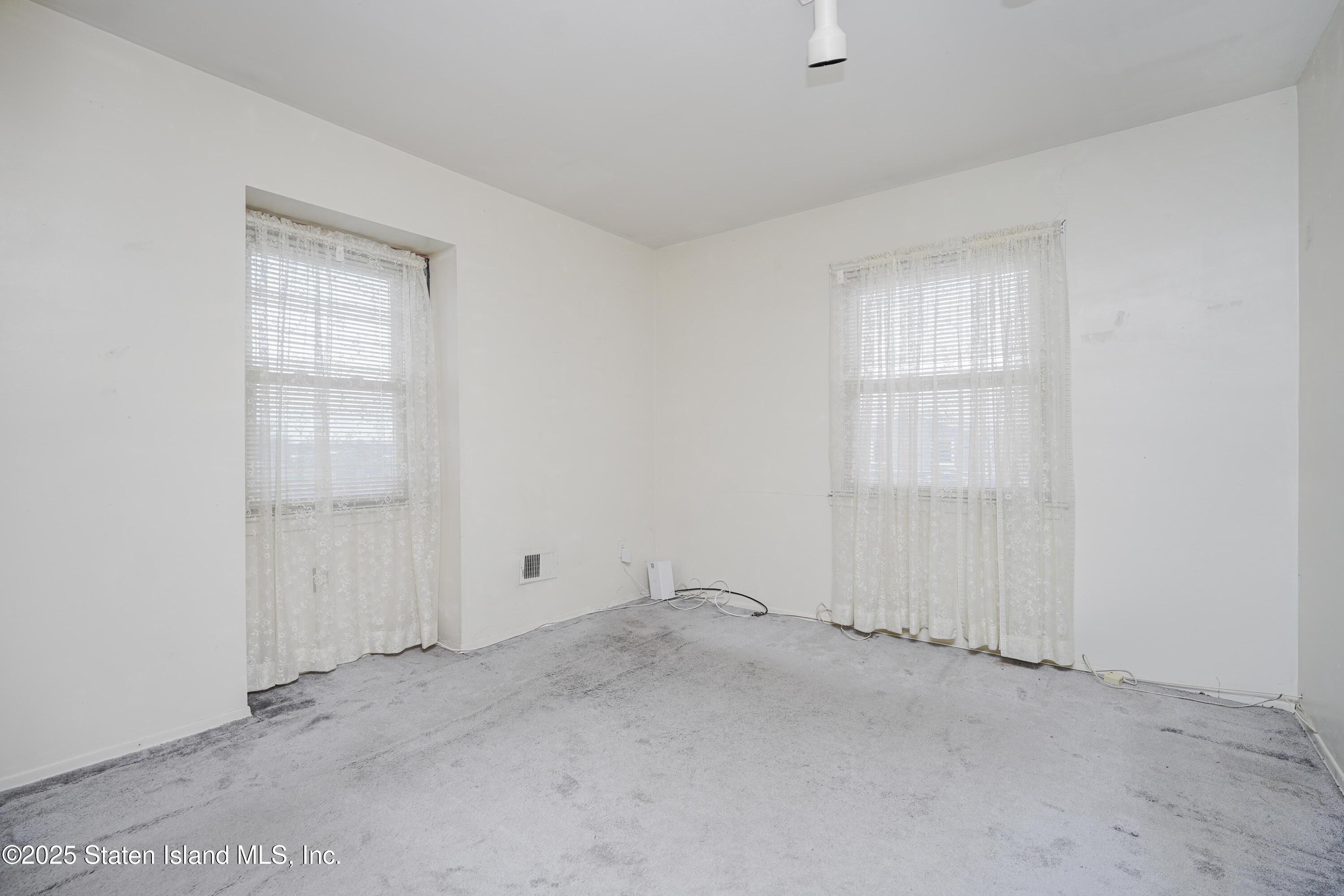 192 Ramapo Avenue, Staten Island, New York image 10