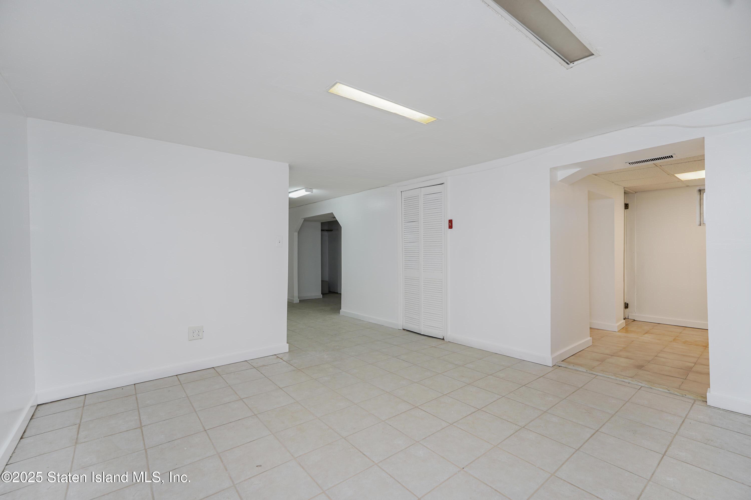 192 Ramapo Avenue, Staten Island, New York image 20