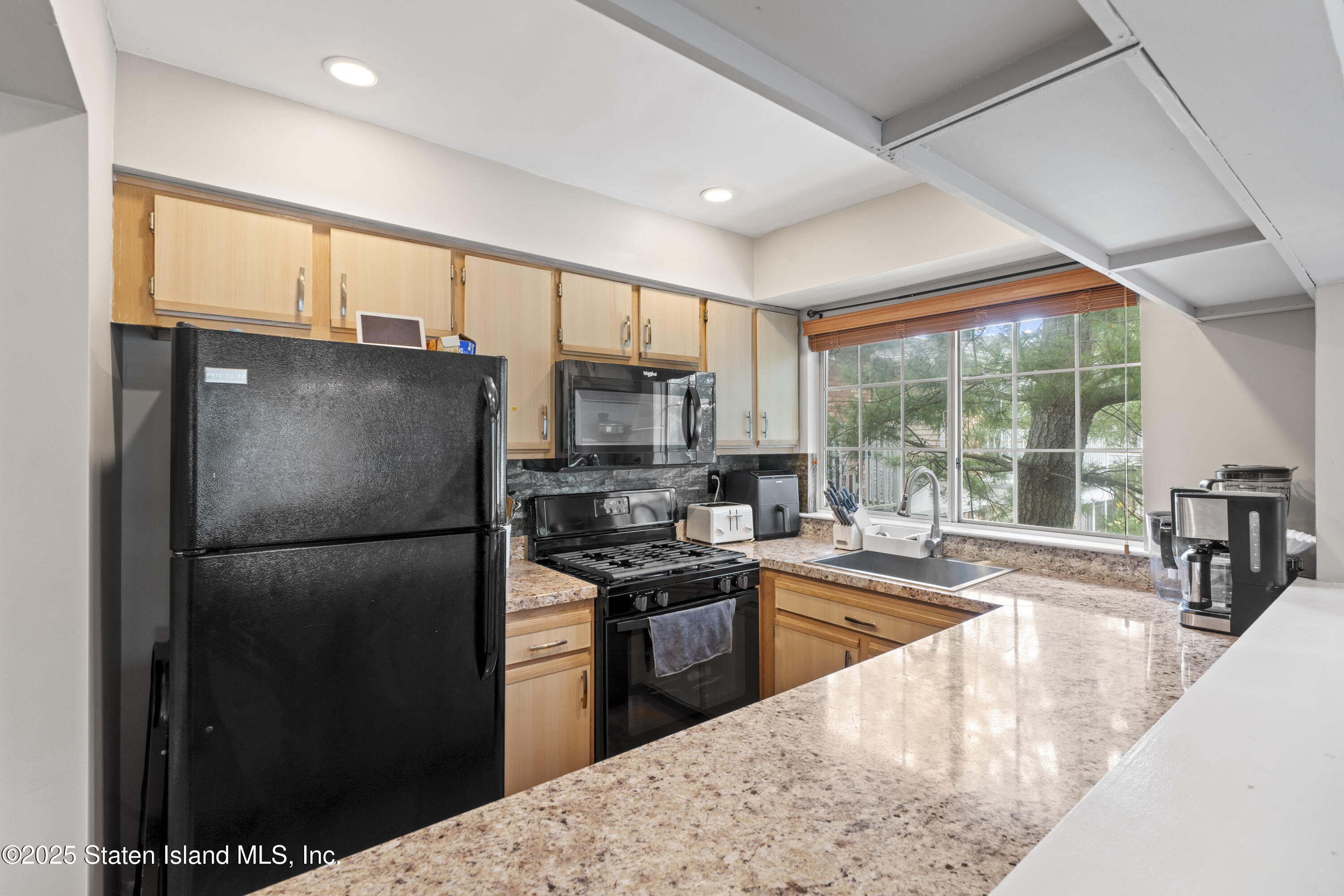 49 Saturn Lane #A, Staten Island, New York image 12