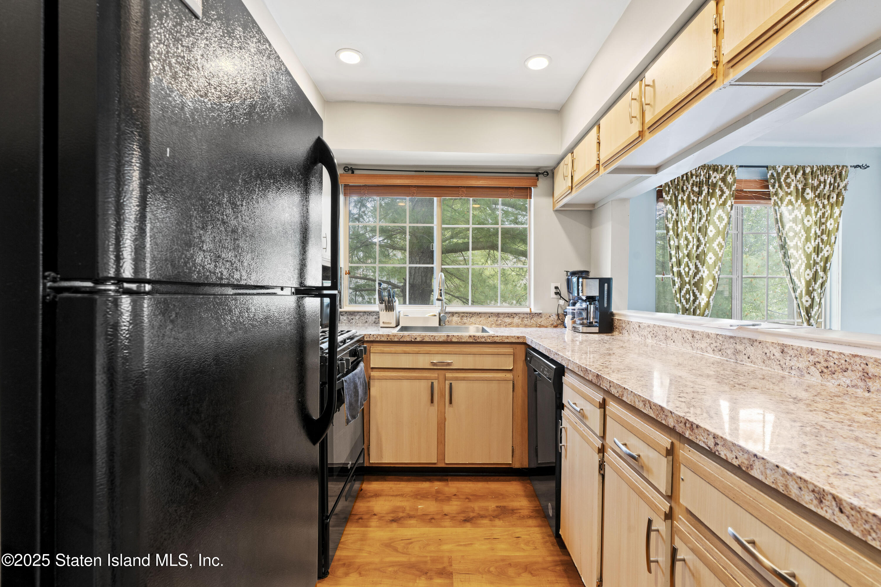 49 Saturn Lane #A, Staten Island, New York image 11