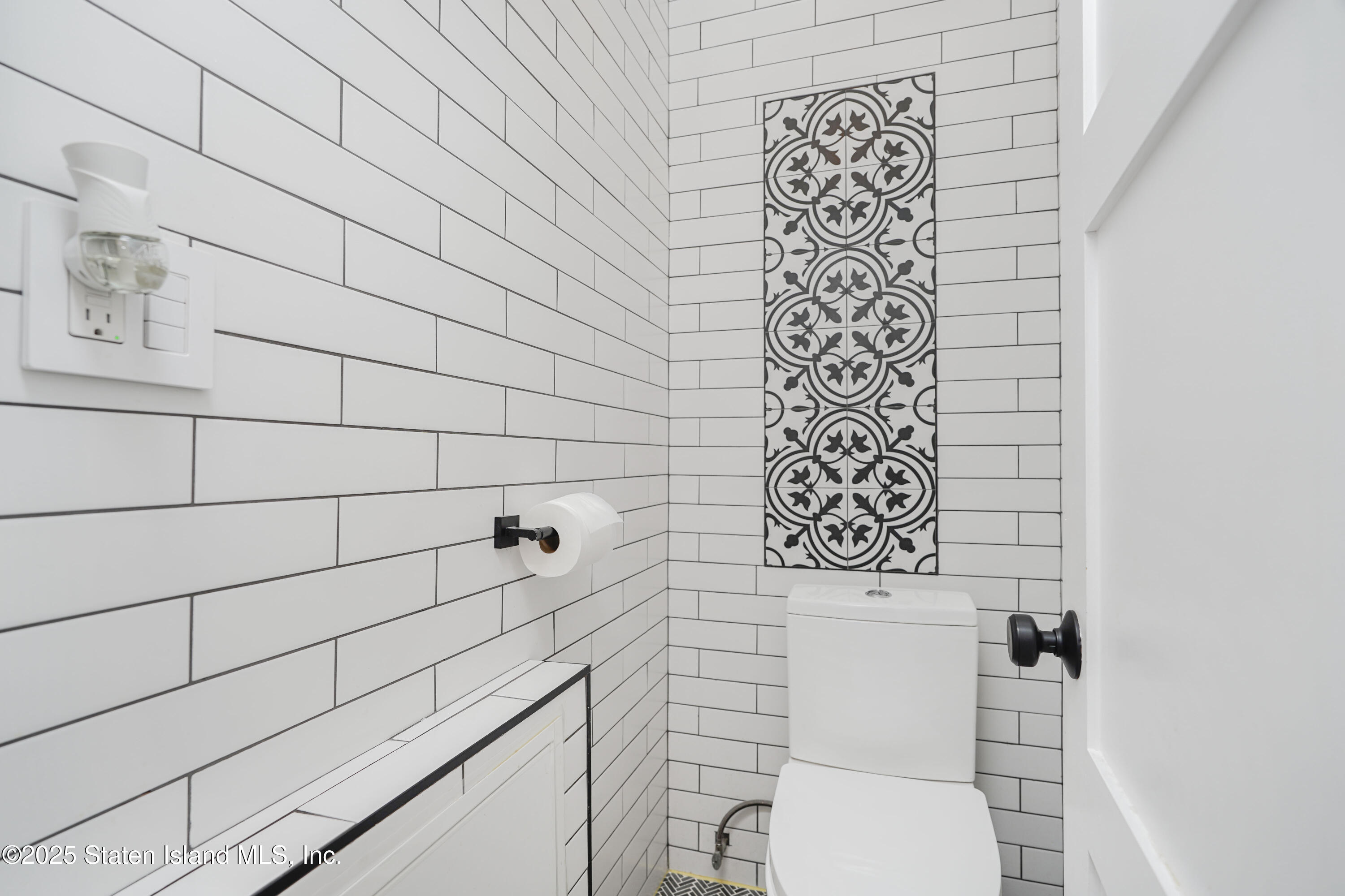 242 Van Duzer Street, Staten Island, New York image 11