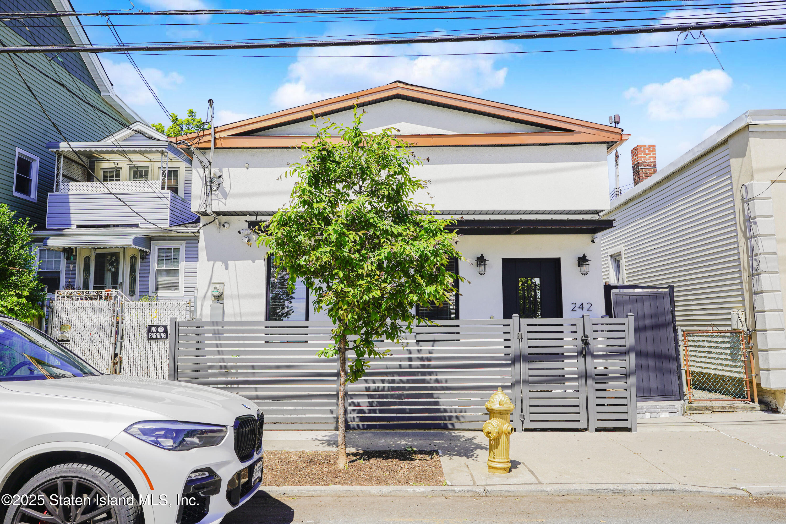 242 Van Duzer Street, Staten Island, New York image 2