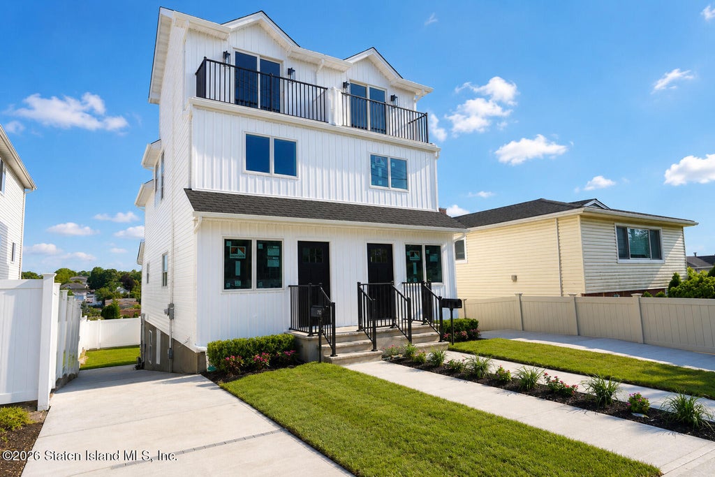 Photo of 212 Holden Boulevard, Staten Island, NY 10314 (MLS # 2604225)