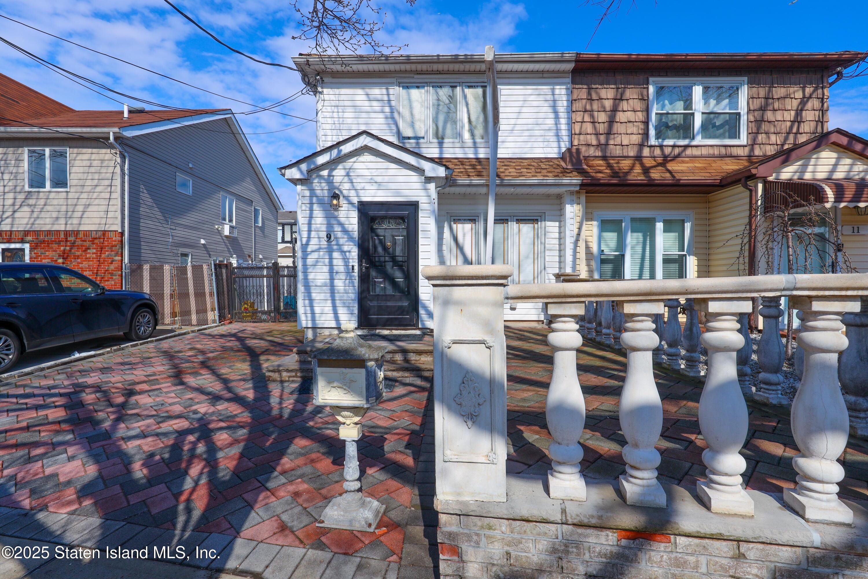 9 Linda Avenue, Staten Island, New York image 3