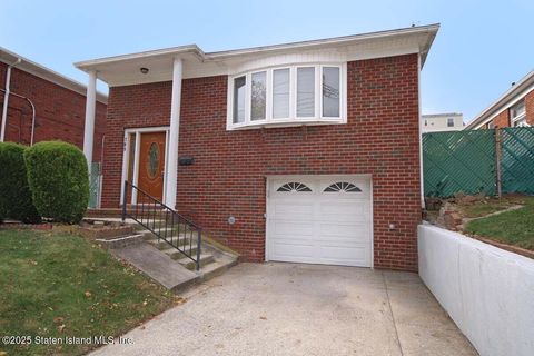 Photo of 785 Hylan Boulevard, Staten Island, NY 10305 (MLS # 2506647)