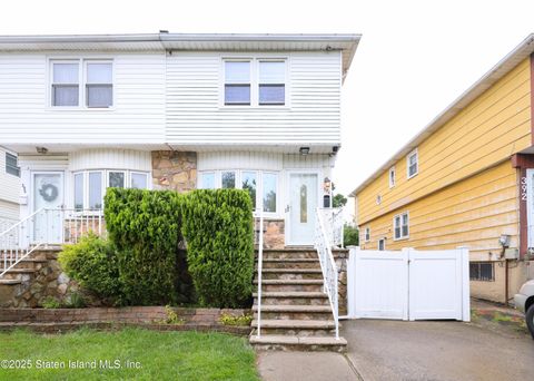 Photo of 394 Stobe Avenue, Staten Island, NY 10306 (MLS # 2503872)