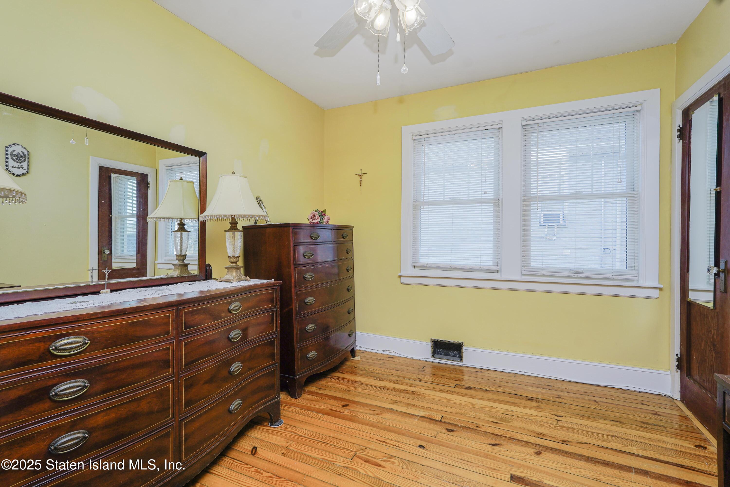762 New Dorp Lane, Staten Island, New York image 23