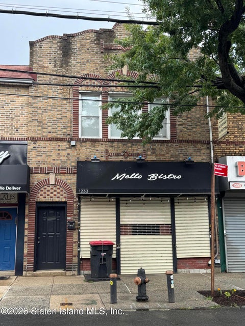Apartment For Rent - 1233 Bay Street #1<br/> Richmond County, Staten Island, NY 10305