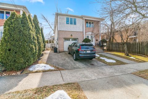 Photo of 18 Serrell Avenue, Staten Island, NY 10312 (MLS # 2500899)
