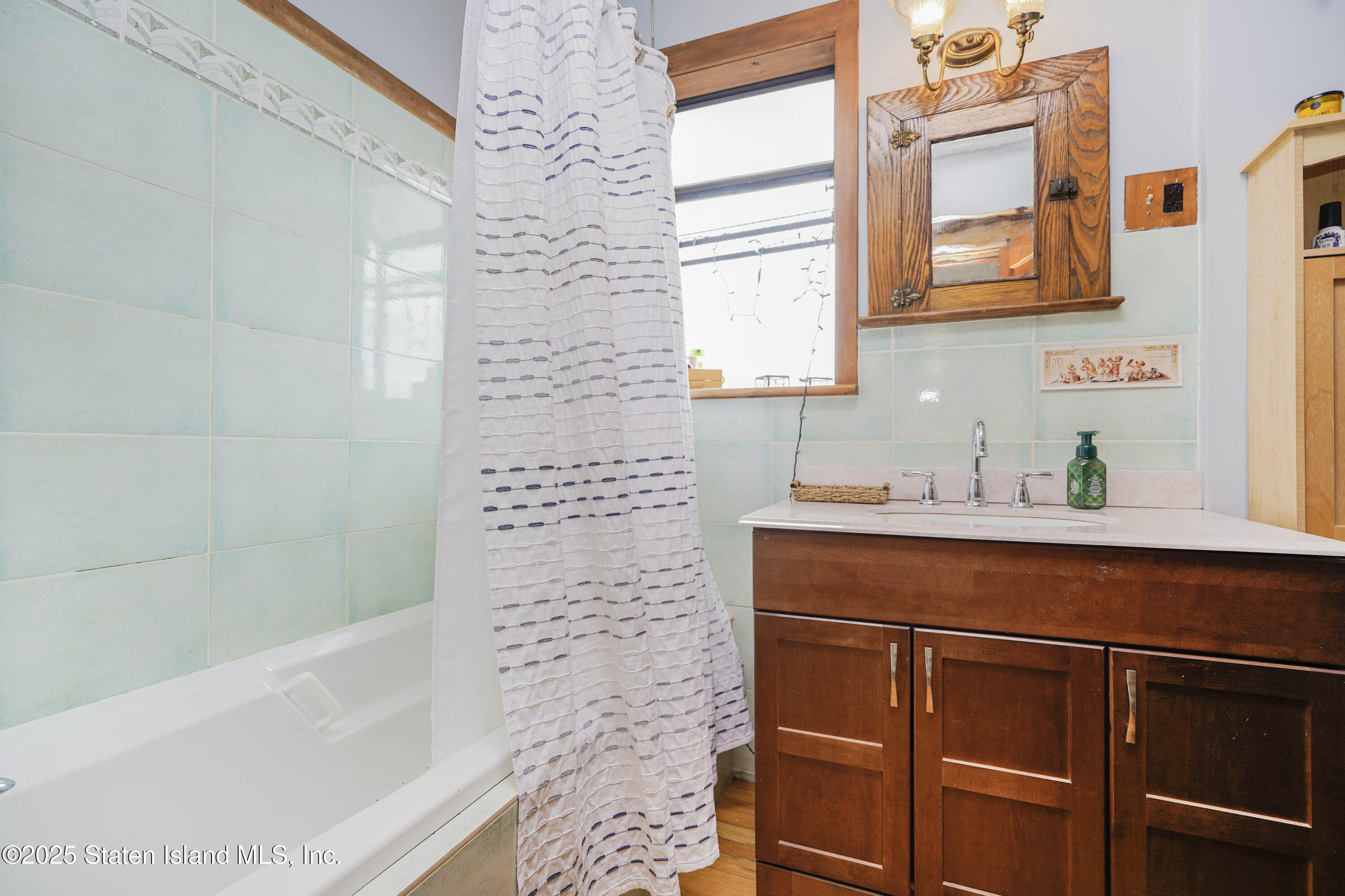 16 Crescent Avenue, Staten Island, New York image 32