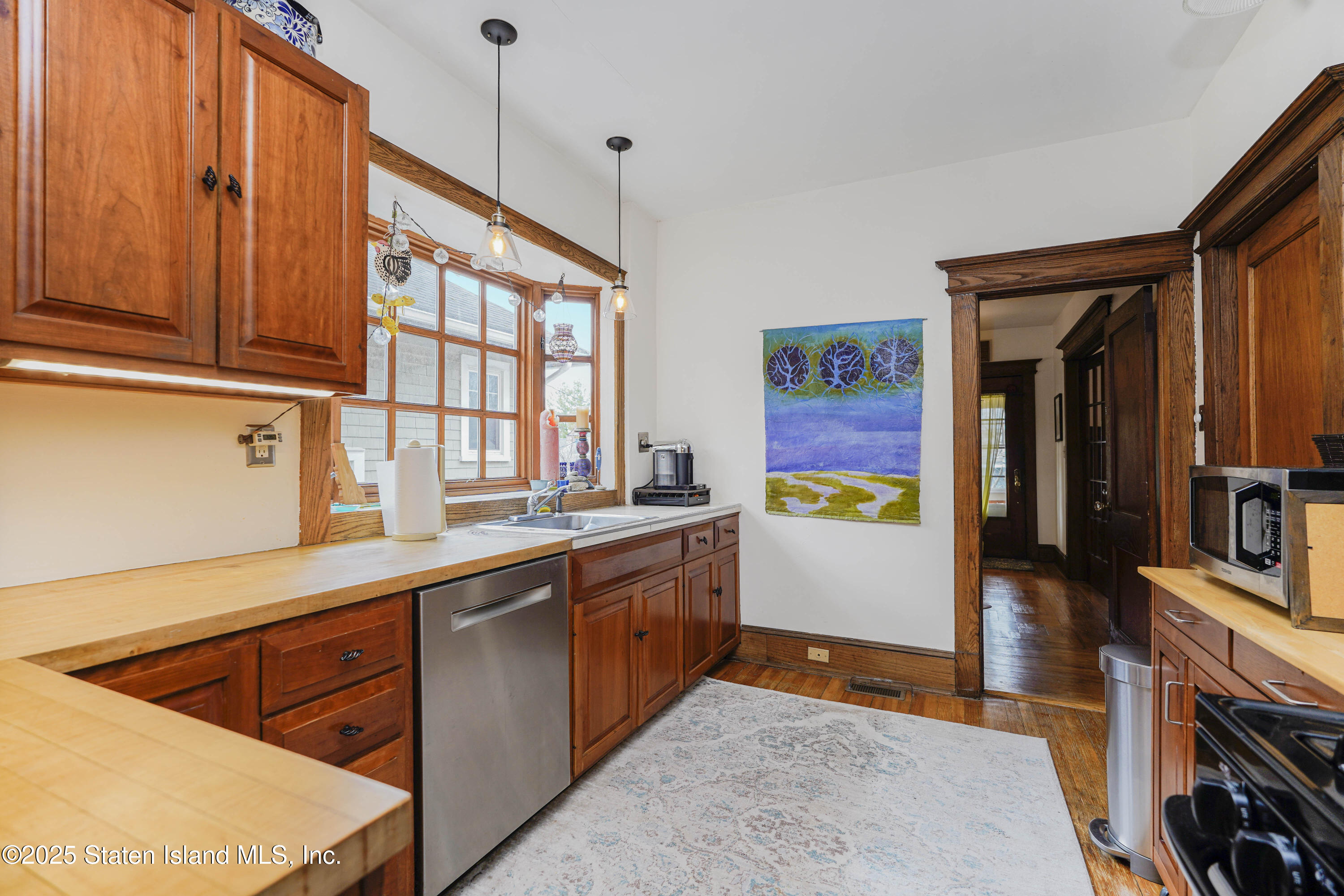 16 Crescent Avenue, Staten Island, New York image 14