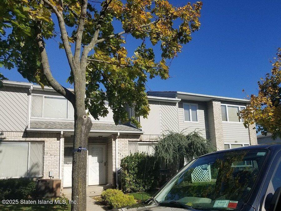 695 Barlow Avenue, Staten Island, New York image 1
