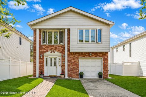 Photo of 114 Tallman Street, Staten Island, NY 10312 (MLS # 2602065)