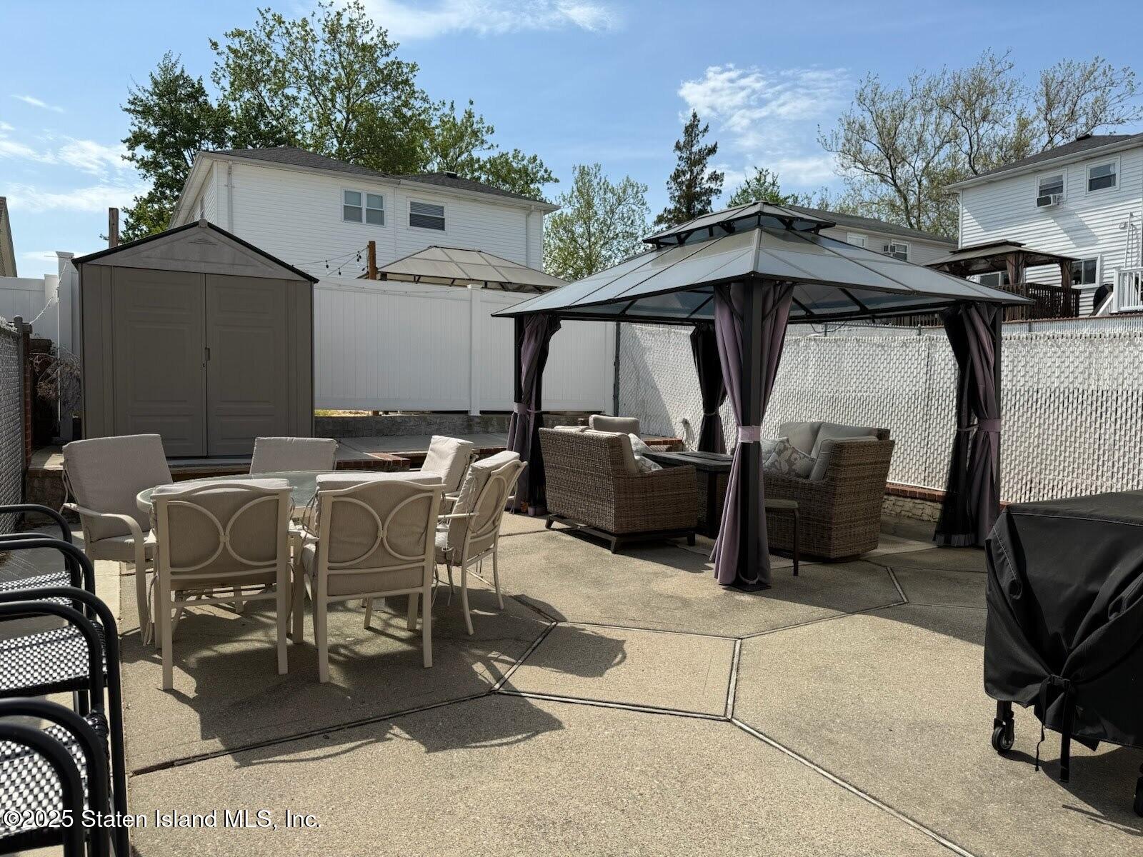 938 Armstrong Avenue, Staten Island, New York image 10