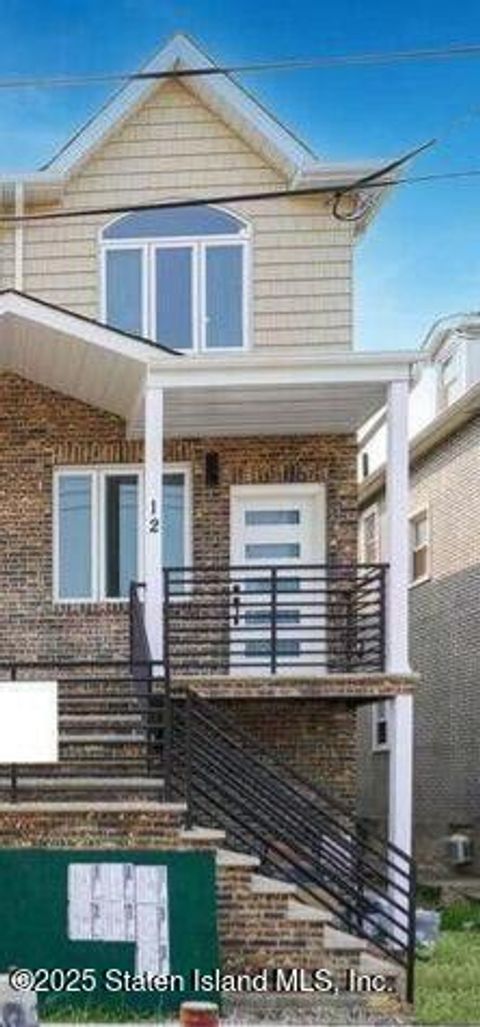 Photo of 12 Finley Avenue, Staten Island, NY 10306 (MLS # 2506865)
