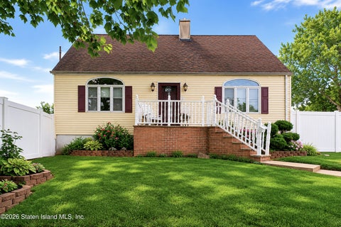 Photo of 299 Melba Street, Staten Island, NY 10314 (MLS # 2604227)