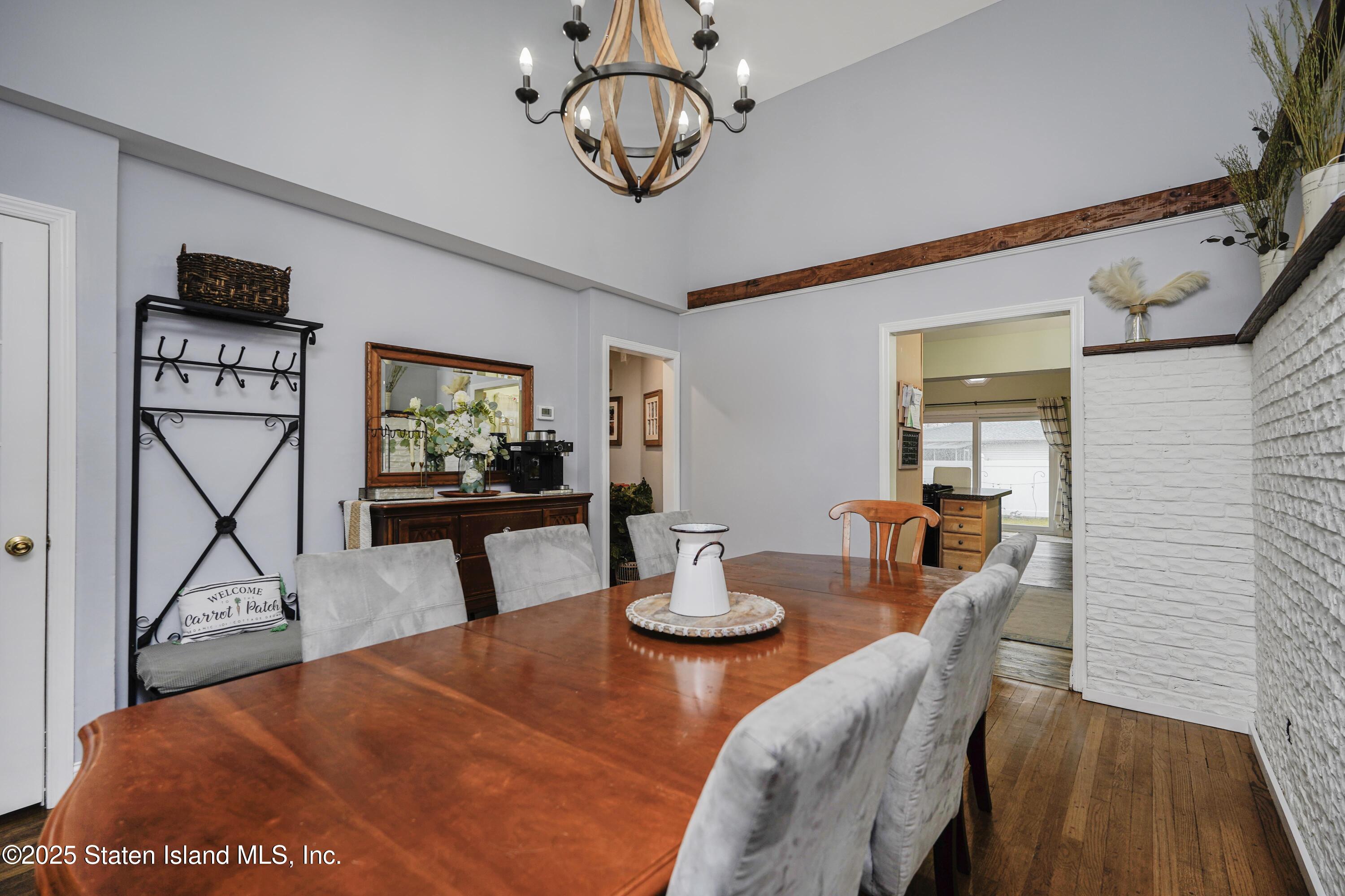 89 Daleham Street, Staten Island, New York image 5