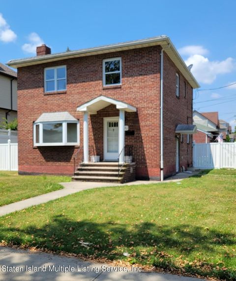 Photo of 257 Edison Street, Staten Island, NY 10306 (MLS # 1160402)