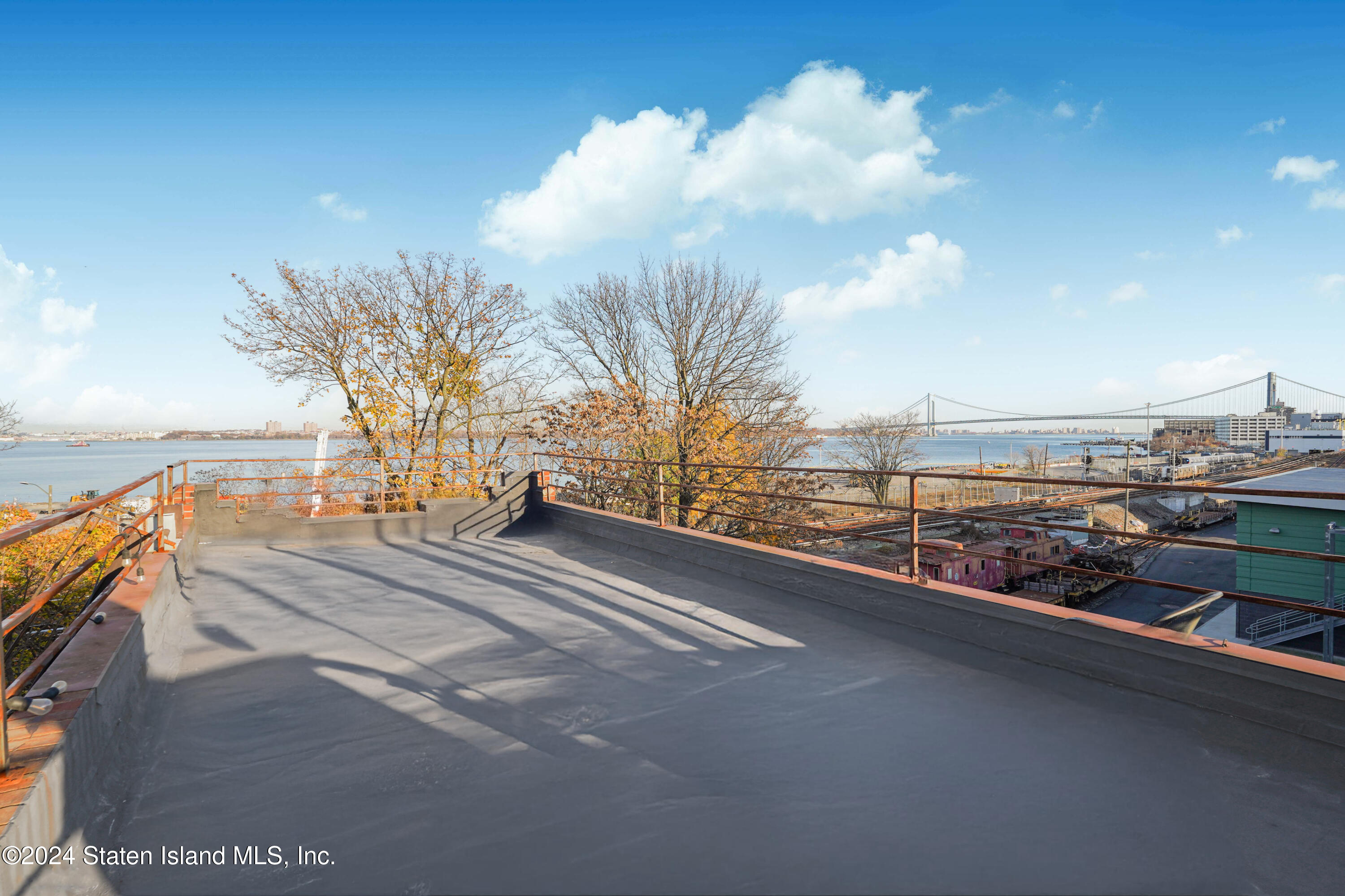 703 Bay Street, Staten Island, New York image 16