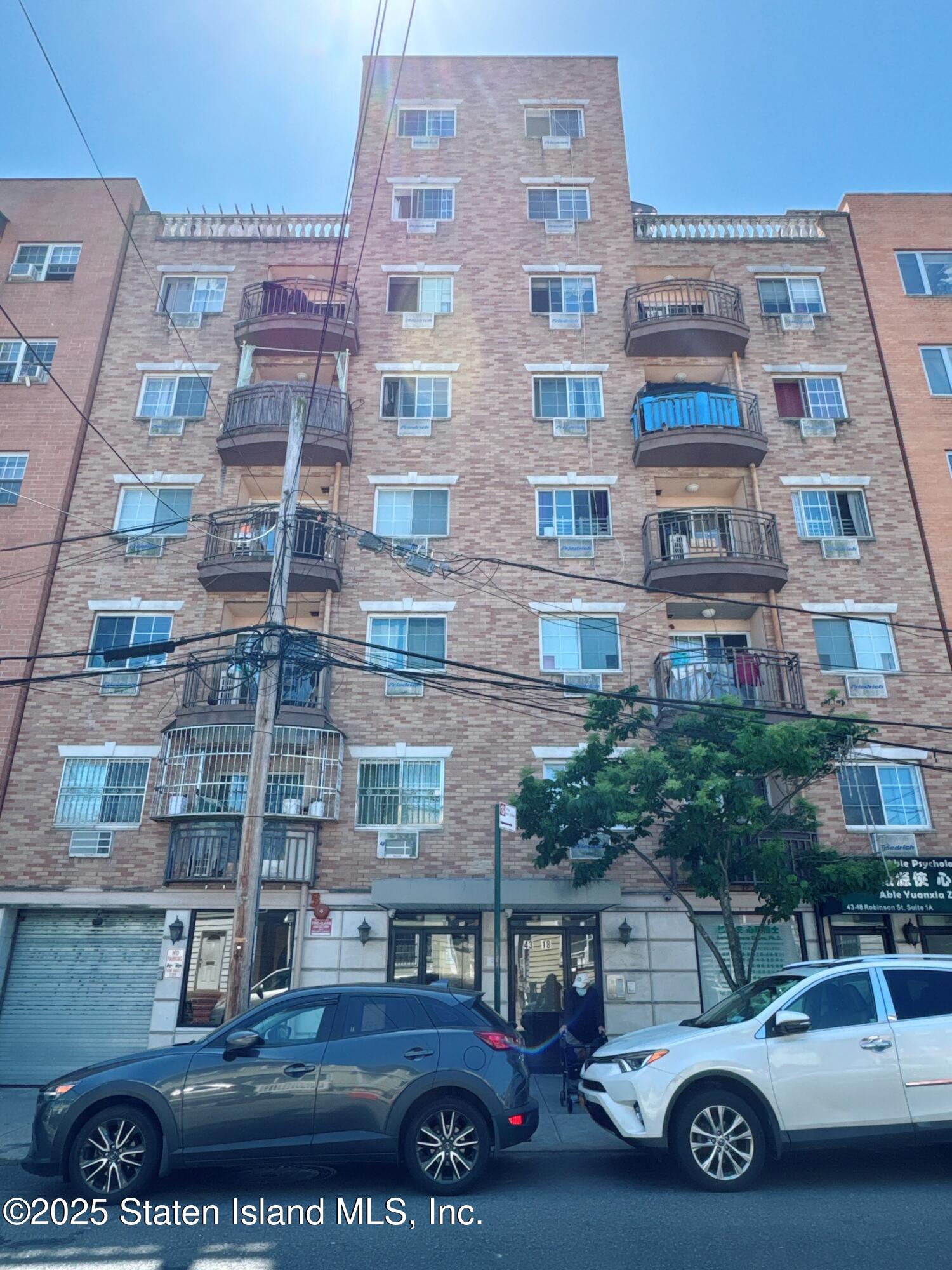 43-18 Robinson Street #7D, Flushing, New York image 1