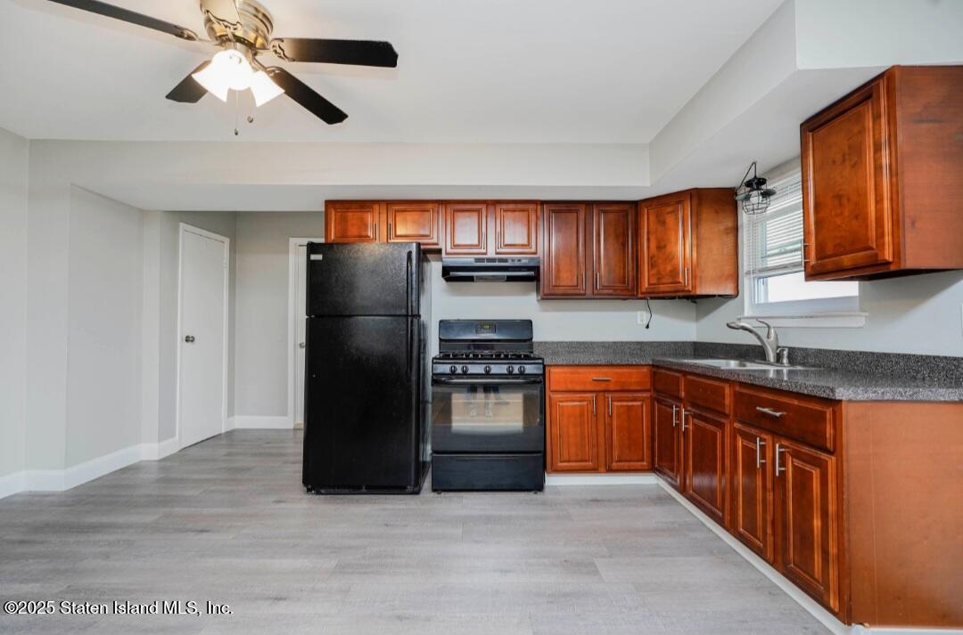 83 Lisa Lane, Staten Island, New York image 36
