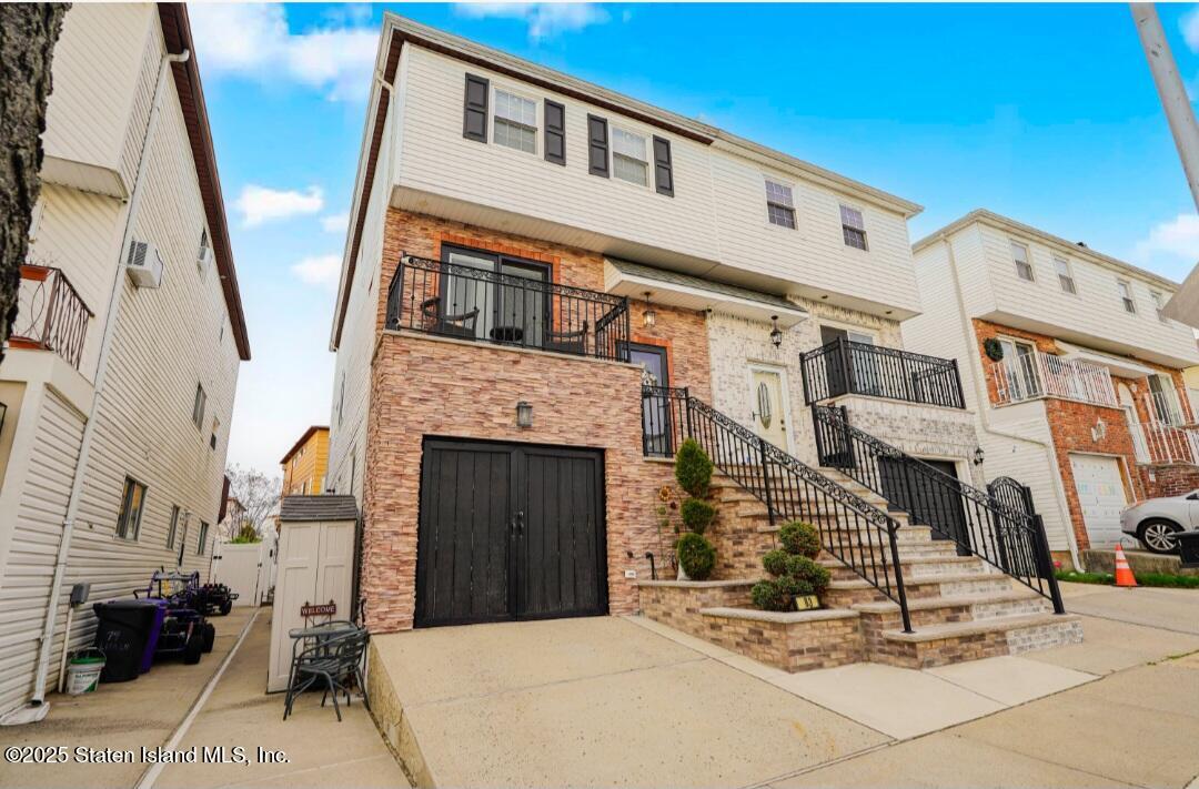 83 Lisa Lane, Staten Island, New York image 2