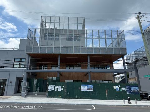 Photo of 835 Father Capodanno Boulevard, Staten Island, NY 10305 (MLS # 2503440)