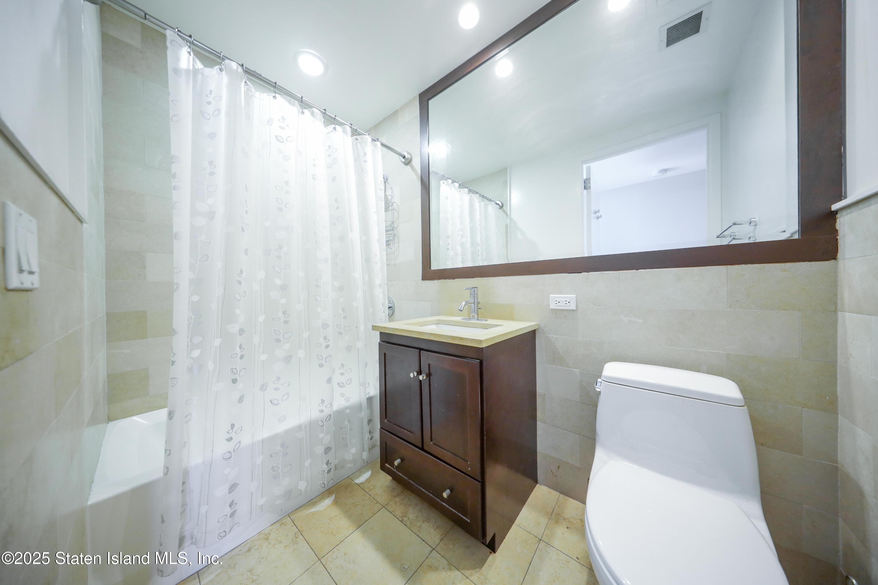 71 Village Road #5A, Brooklyn, New York image 18
