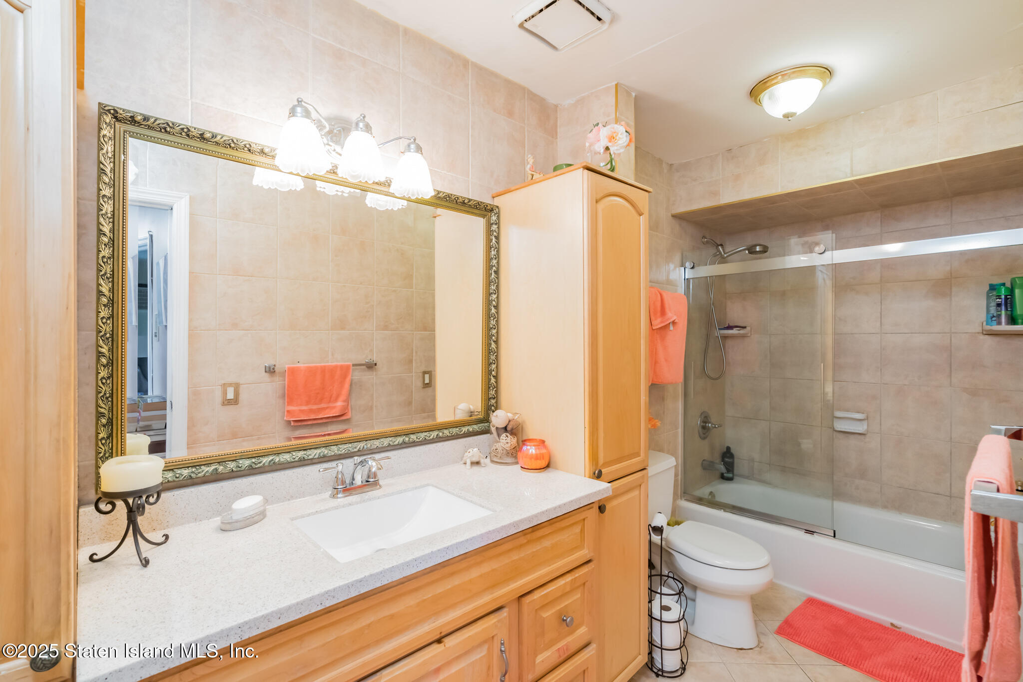 96 Lamped Loop #2, Staten Island, New York image 17