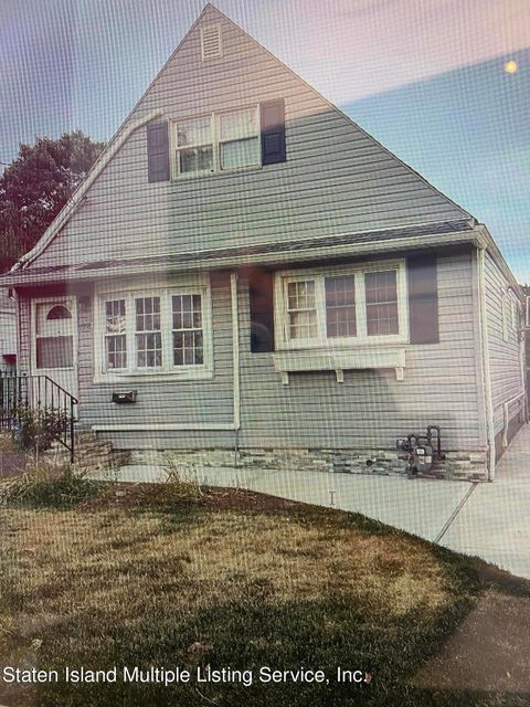 Photo of 188 Holden Boulevard, Staten Island, NY 10314 (MLS # 1156839)