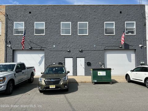 Photo of 539 Wild Avenue #3, Staten Island, NY 10314 (MLS # 2402531)