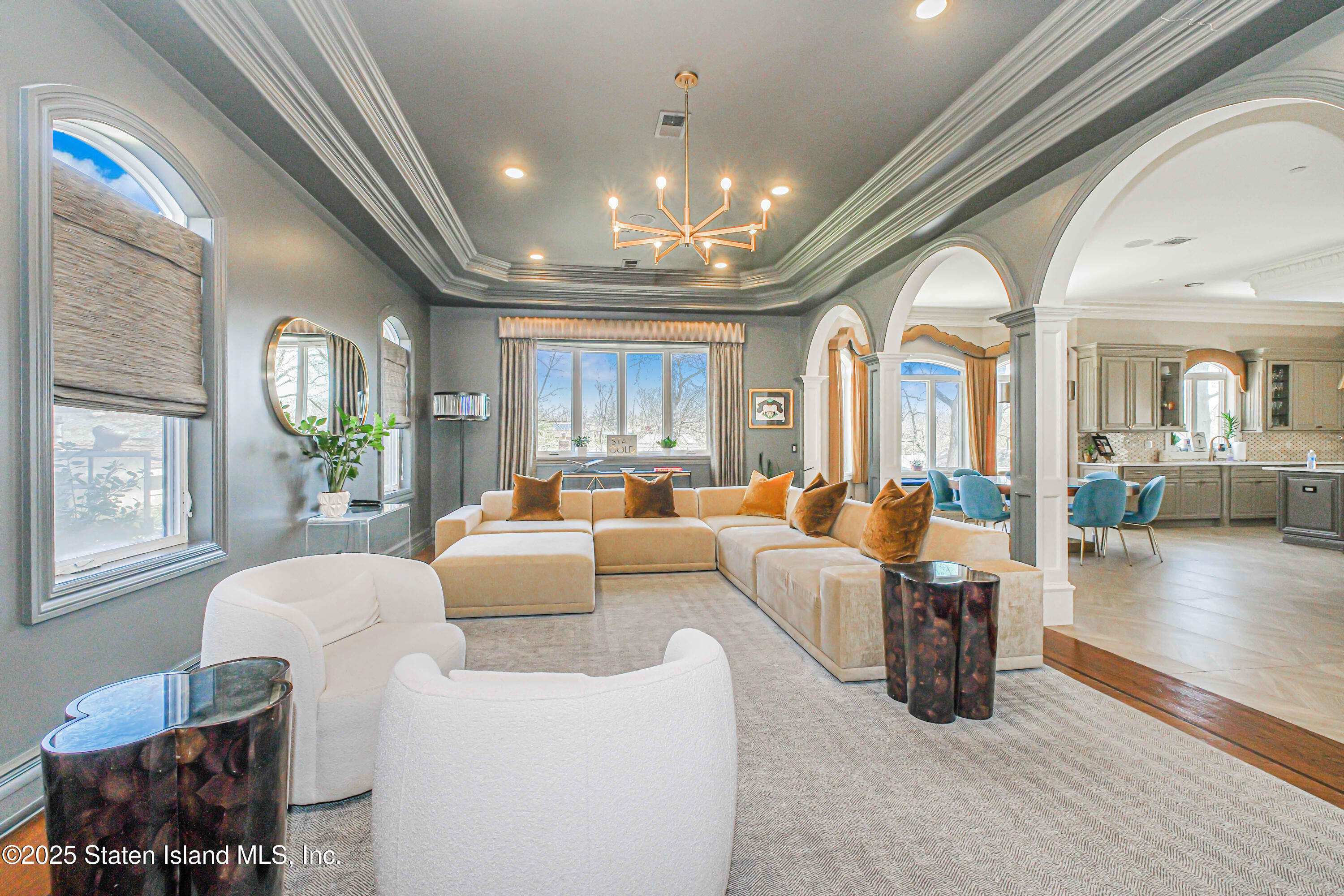 563 Todt Hill Road, Staten Island, New York image 19