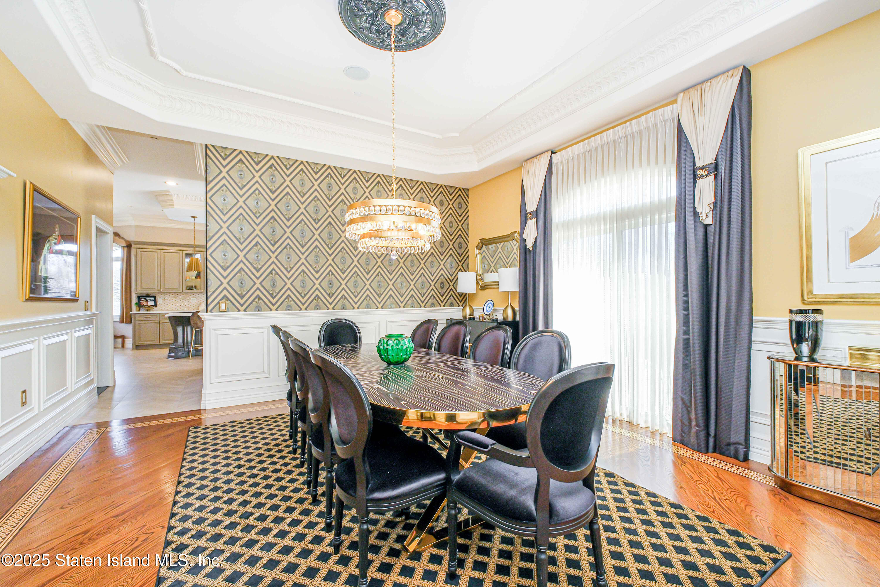 563 Todt Hill Road, Staten Island, New York image 35