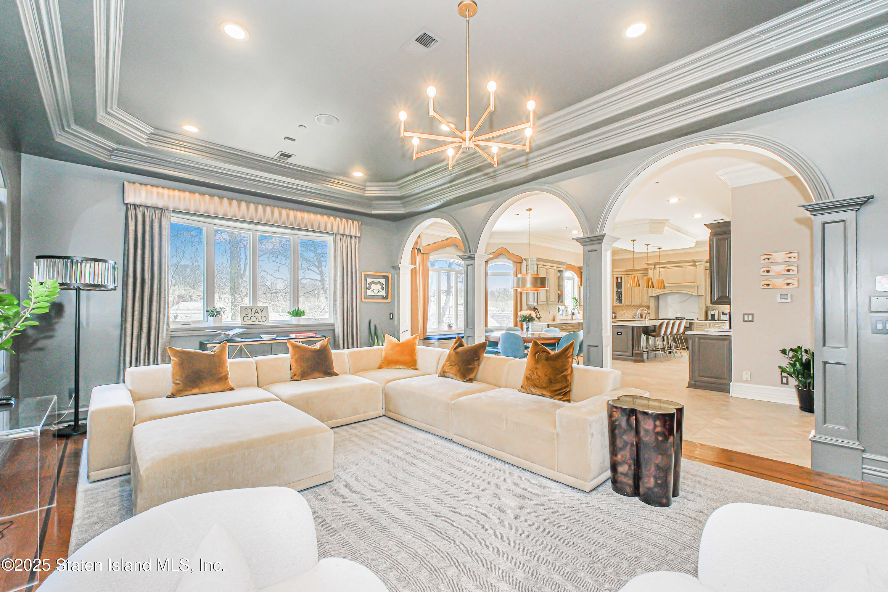 563 Todt Hill Road, Staten Island, New York image 23